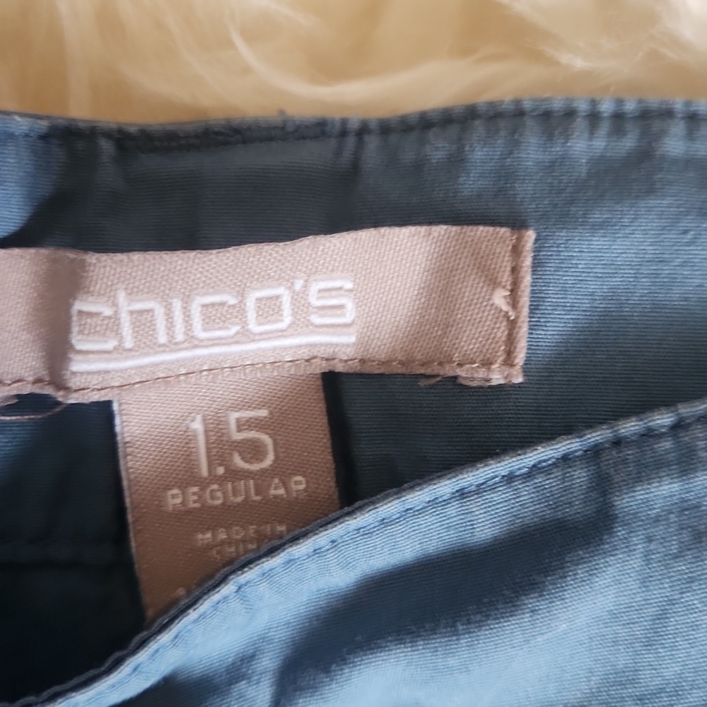 Chico's Blue Lightweight Womens Cropped Pants - Picture 2 of 3